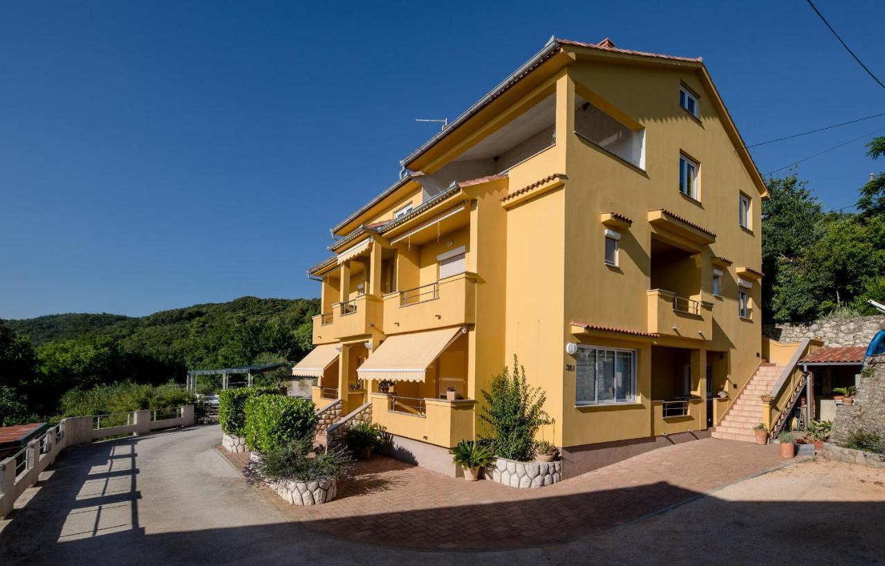 Apartments Silvana In Kampor Exterior foto